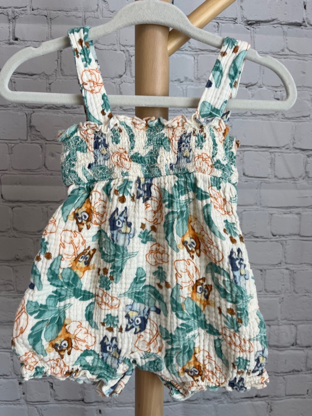 ⭐️⭐️PICK 5 / $20 Bluey Smocked Baby Romper - Picture 4 of 5